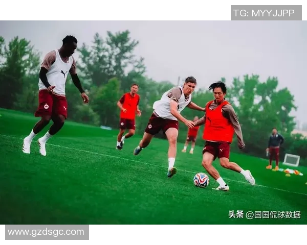 从绿茵场到人生新篇章 足球退休球星的转型与人生再出发 从绿茵场到人生新篇章 足球退休球星的转型与人生再出发