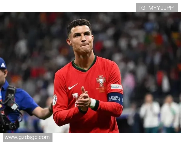 世界上跑得最快的足球球星是谁他如何凭借速度征服赛场 世界上跑得最快的足球球星是谁他如何凭借速度征服赛场