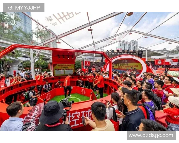 成都球星卡足球热潮掀起球迷狂欢 探秘收藏市场新机遇与未来发展 成都球星卡足球热潮掀起球迷狂欢 探秘收藏市场新机遇与未来发展